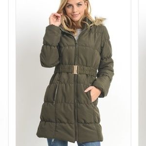 Olive Belted Puffer Coat  Fur Hood Size Medium New